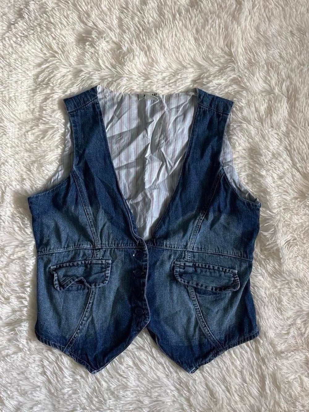 At Last Vest